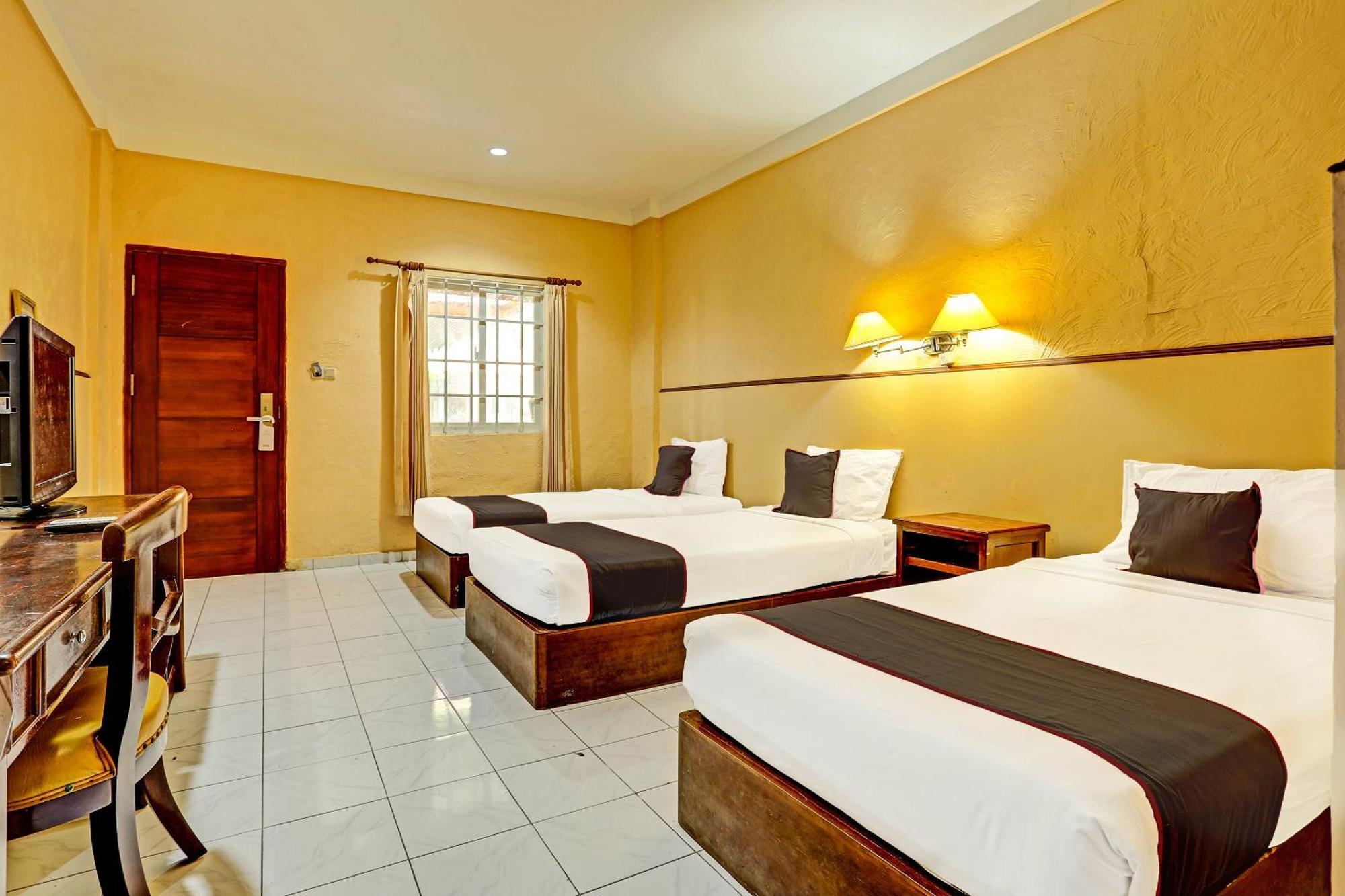 Collection O 91081 New Arena Hotel Kuta Lombok Exterior foto